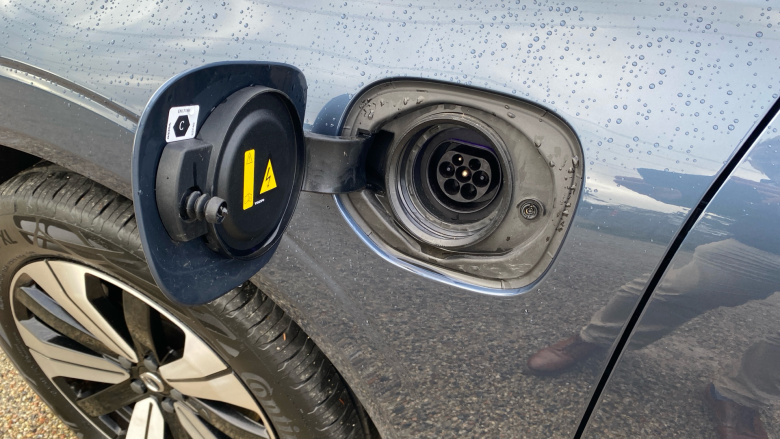 Volvo XC60 2.0 T6 [350] RC PHEV Plus Dark 5dr AWD Geartronic Estate